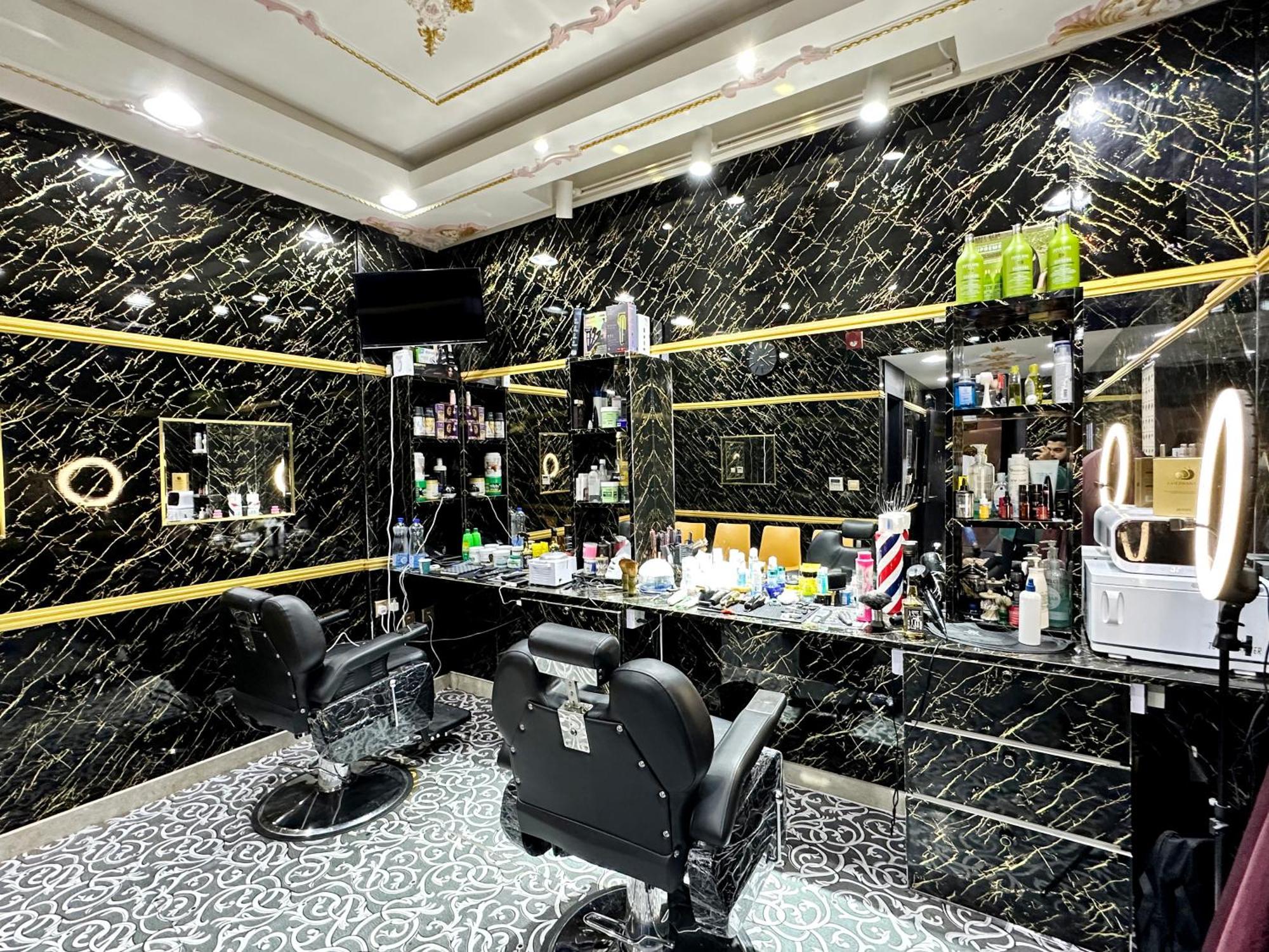 The Victory Hotel Doha Bagian luar foto
